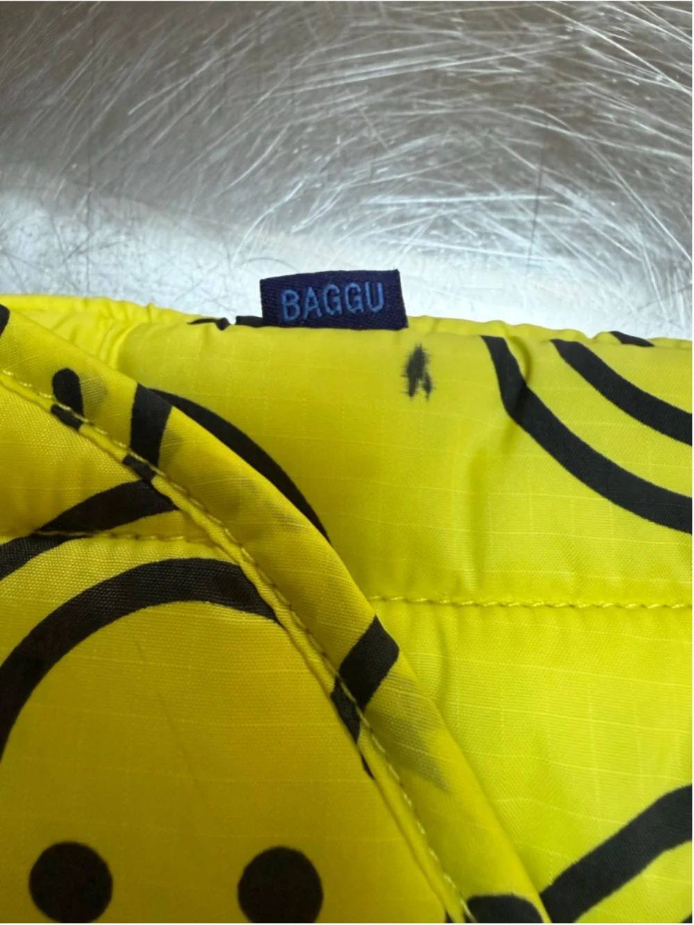 BAGGU Unisex Puffy Laptop Sleeve One Size Yellow Black Smiley Face Print